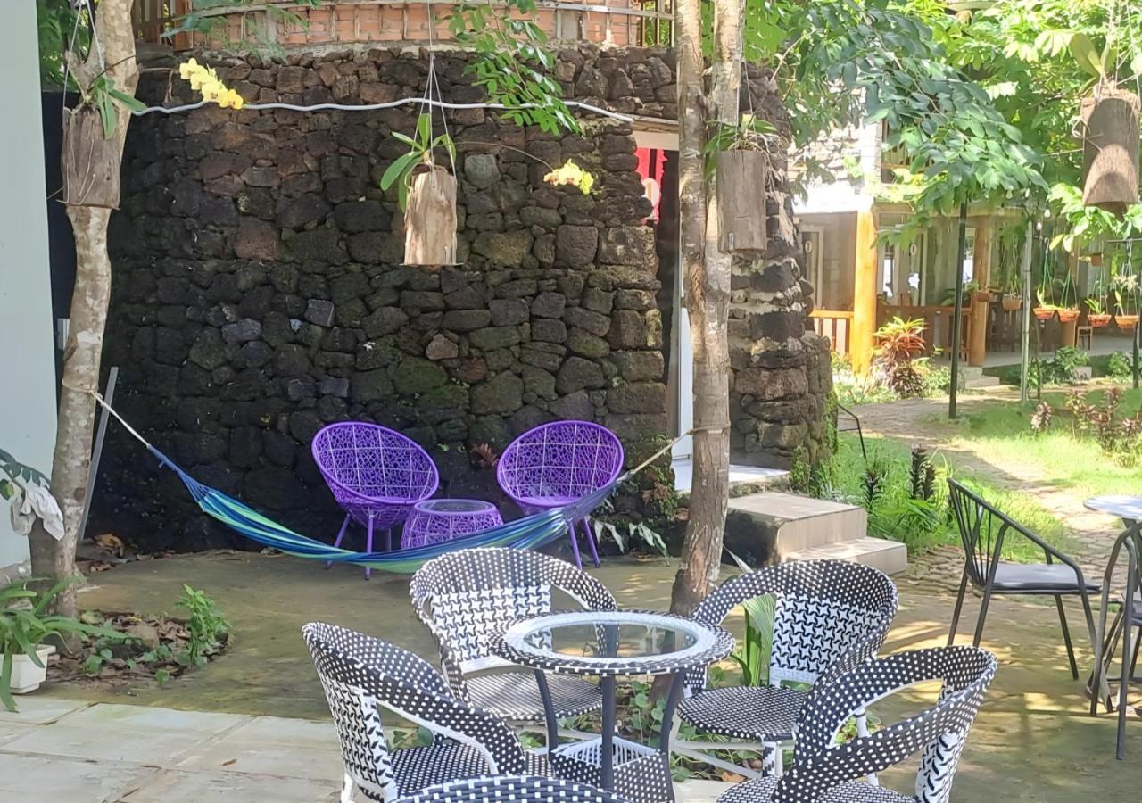 Lava Rock Viet Nam Lodge Anhfly Resort Nam Cat Tien Exterior photo